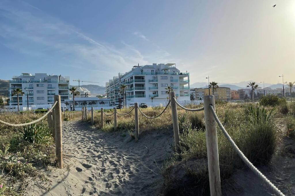 Amazing Duna Beach Seafront Apartament Torrox Exterior foto