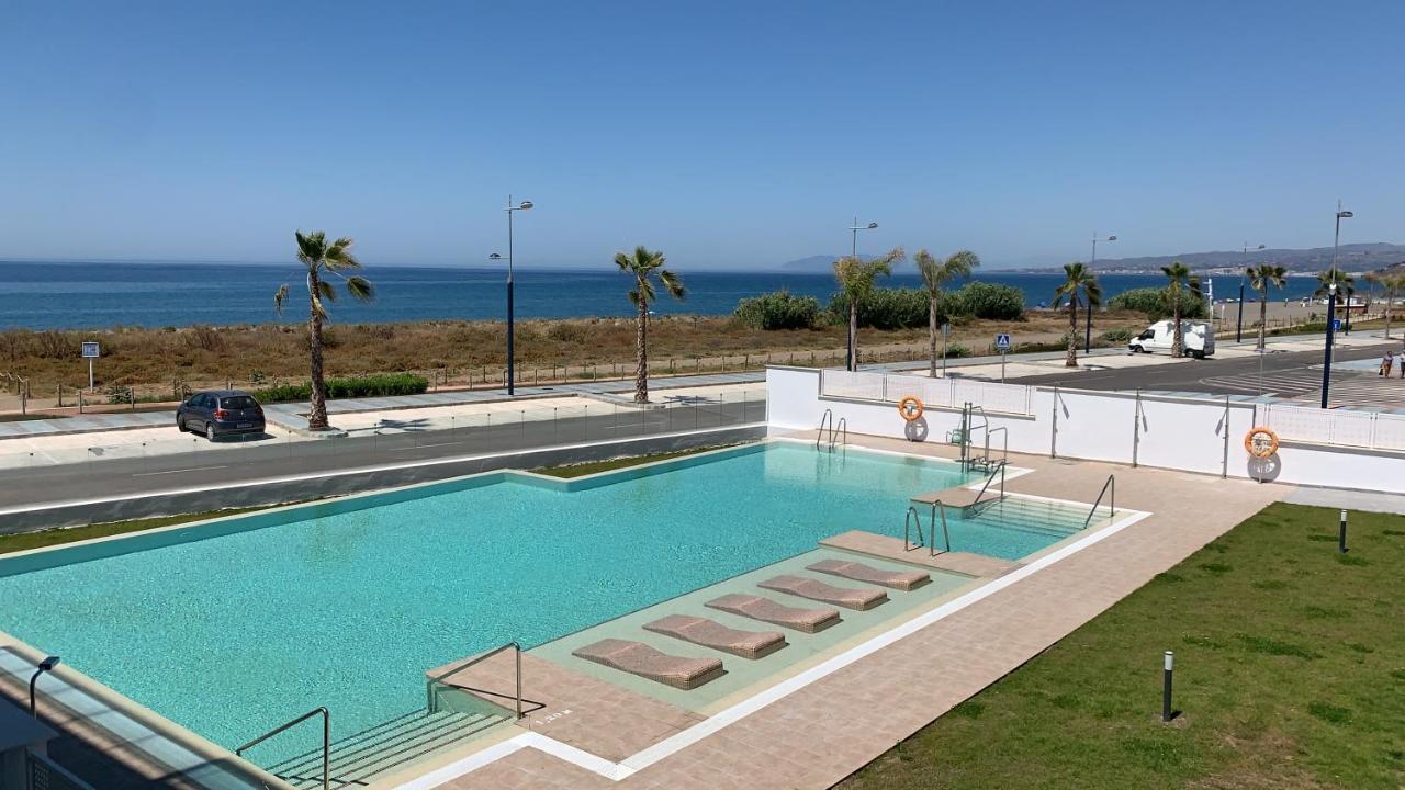 Amazing Duna Beach Seafront Apartament Torrox Exterior foto