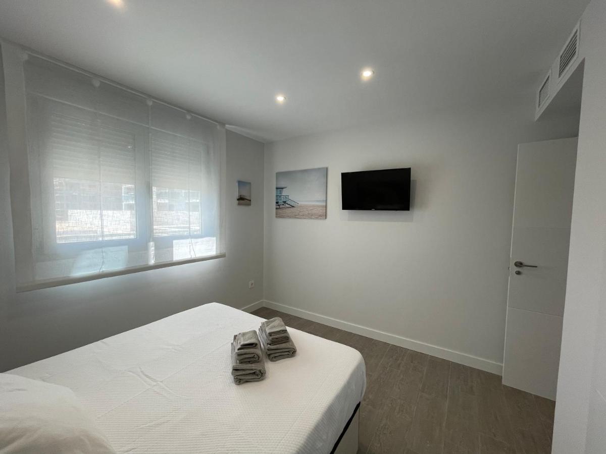 Amazing Duna Beach Seafront Apartament Torrox Exterior foto