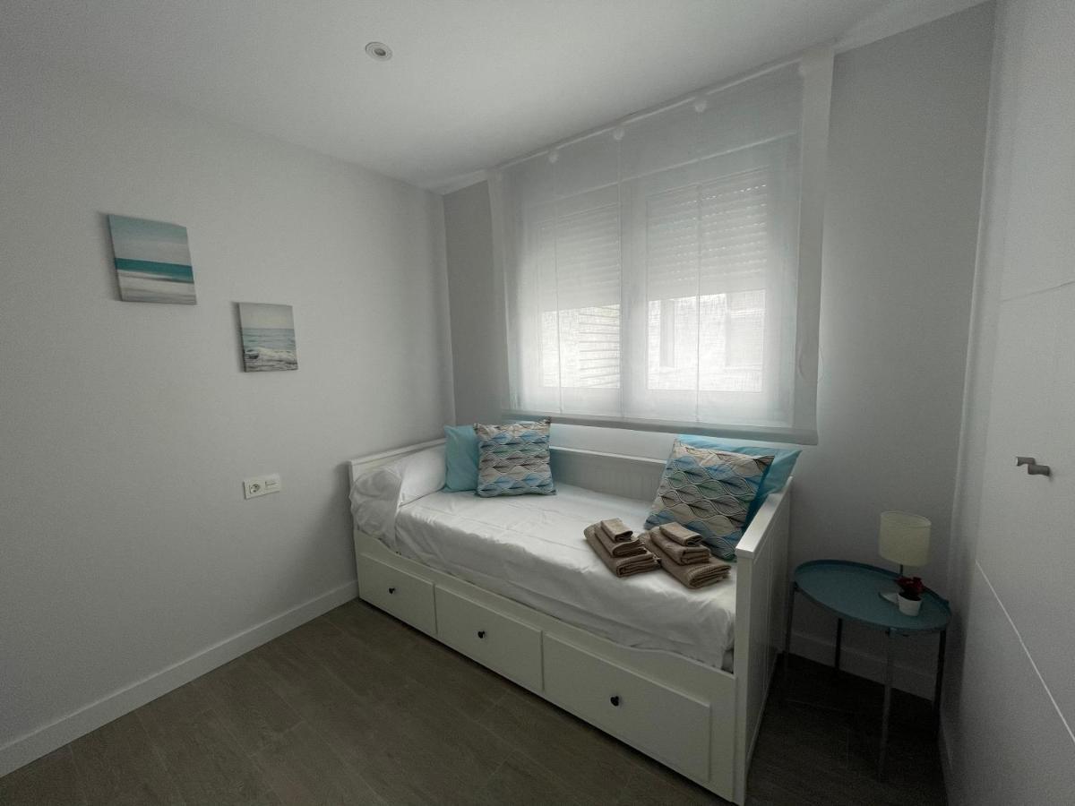 Amazing Duna Beach Seafront Apartament Torrox Exterior foto